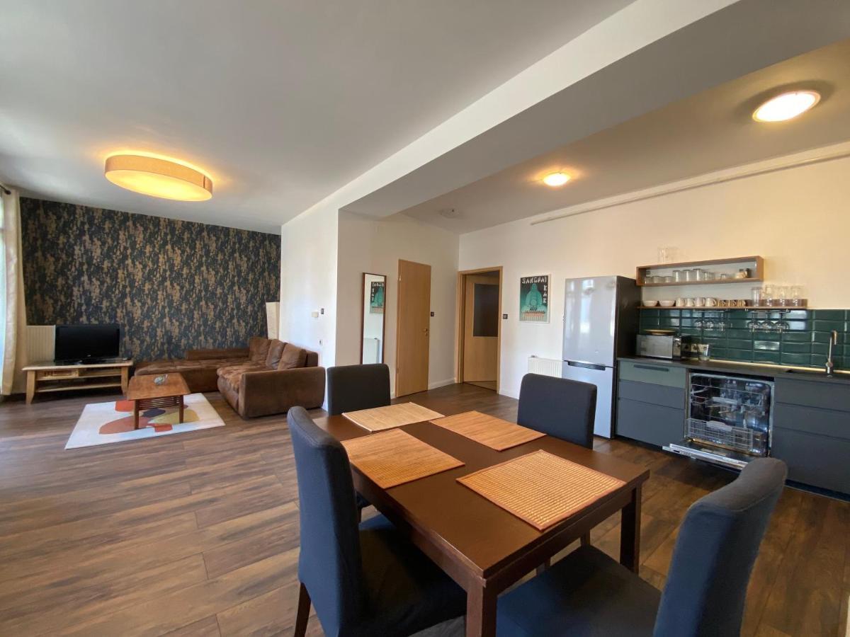 2 Bedroom 107 M2 Loft With Balcony Βουδαπέστη Εξωτερικό φωτογραφία