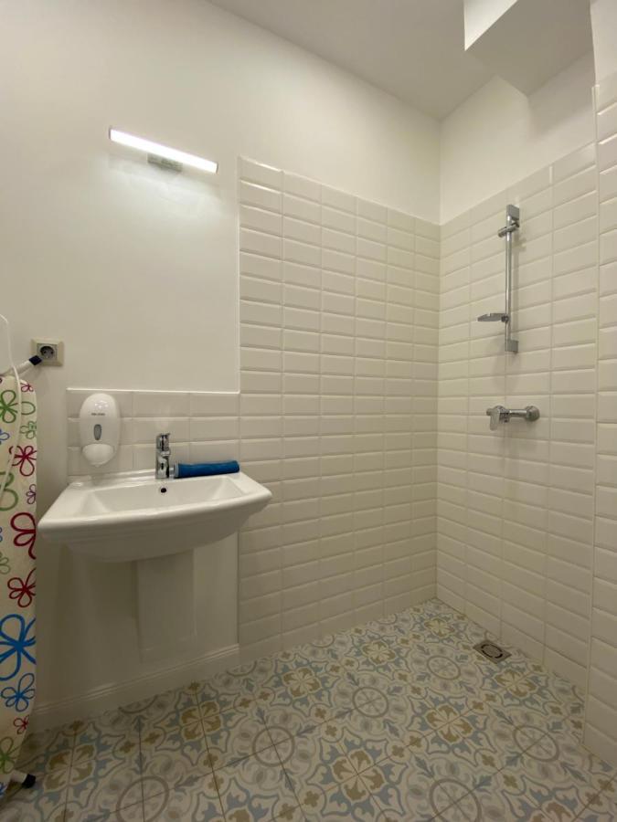 2 Bedroom 107 M2 Loft With Balcony Βουδαπέστη Εξωτερικό φωτογραφία