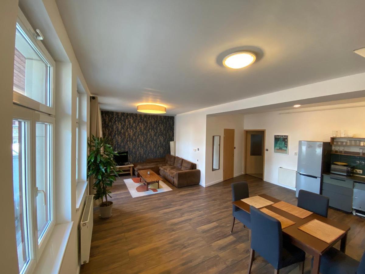 2 Bedroom 107 M2 Loft With Balcony Βουδαπέστη Εξωτερικό φωτογραφία