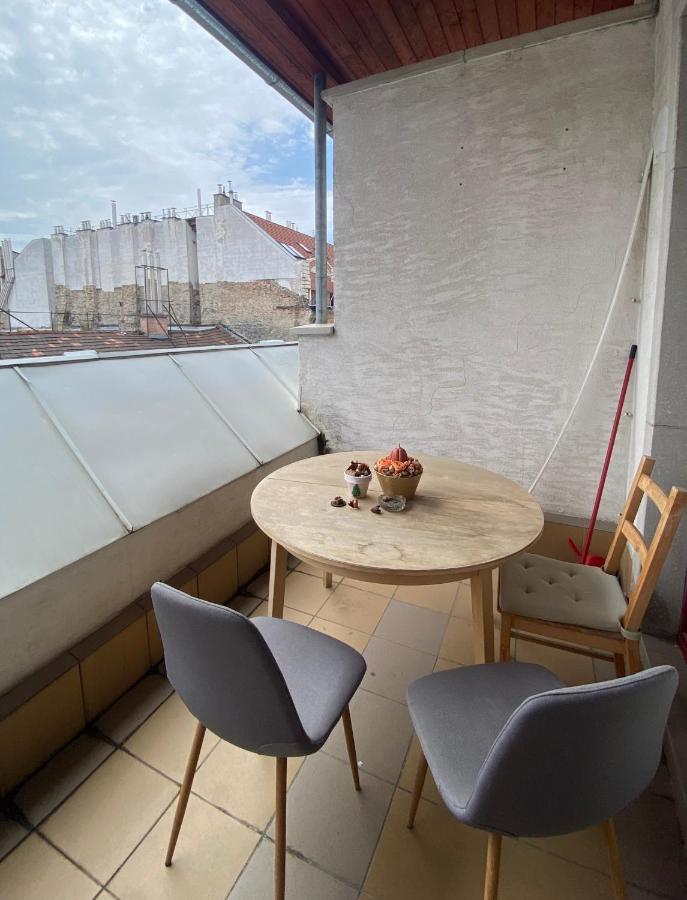 2 Bedroom 107 M2 Loft With Balcony Βουδαπέστη Εξωτερικό φωτογραφία